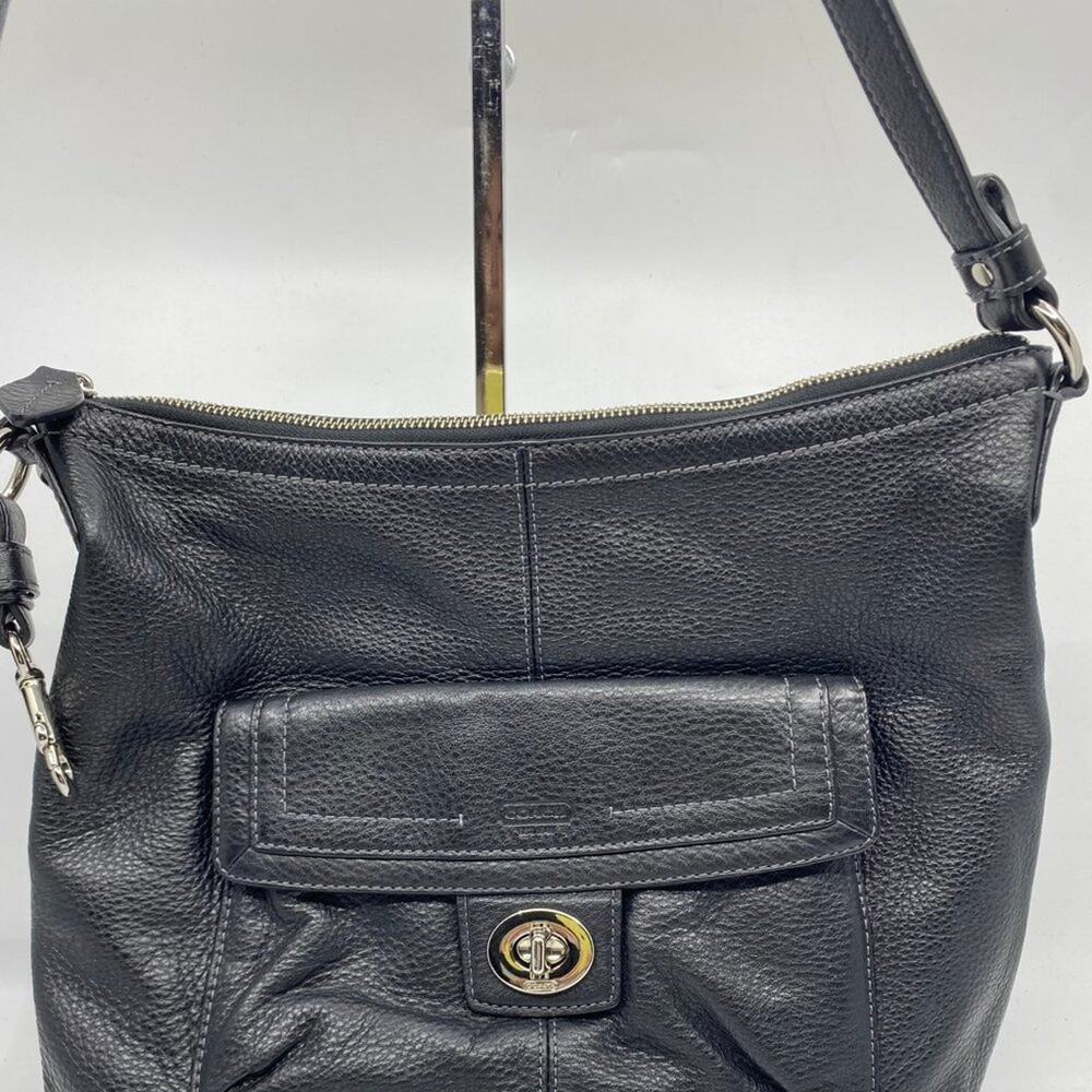 COACH M Size Black Leather Crossbody Bag - Picture 5 of 10